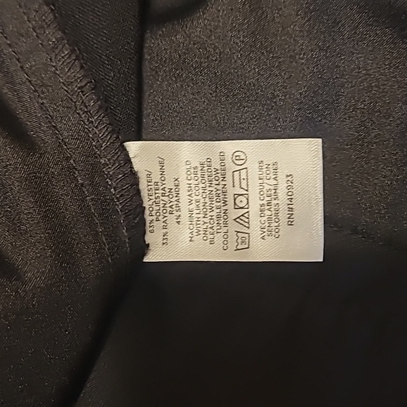 New black LOFT wide leg / high waist trousers with 2 front pleats. - Picture 11 of 11